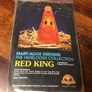 Vintage Mary Alice Heirloom Crewel Kit Sealed